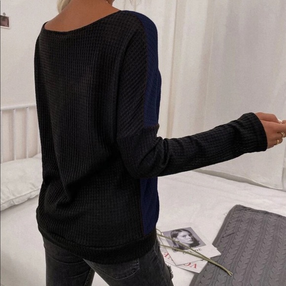 Color block waffle knit tee - Picture 5 of 6